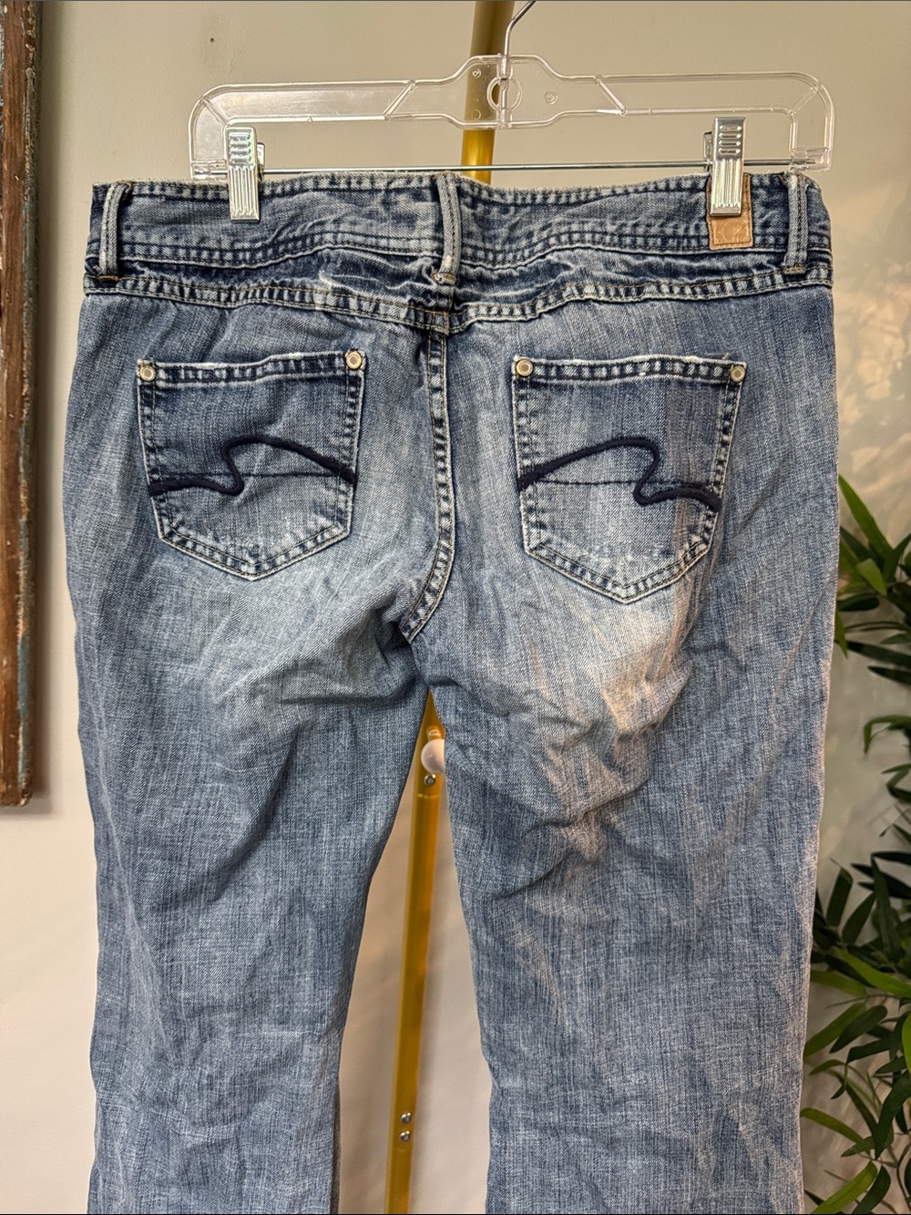 Maurices Y2K Light Blue Boot Cut Jeans with Dark Back Pocket Stitch